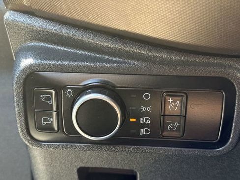 Used 2023 Ford Bronco Outer Banks w/ Sasquatch Package AWD/4WD image 18