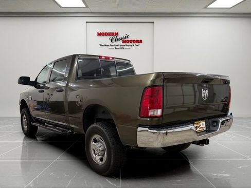 Used 2012 RAM 2500 ST w/ Chrome Appearance Group AWD/4WD image 5