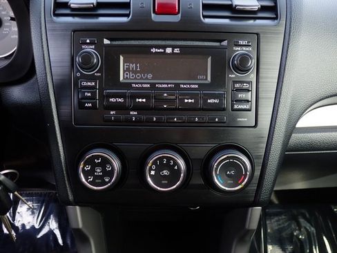 Used 2015 Subaru Forester 2.5i Premium image 19