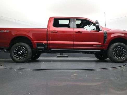 New 2026 Ford F250 Platinum image 40
