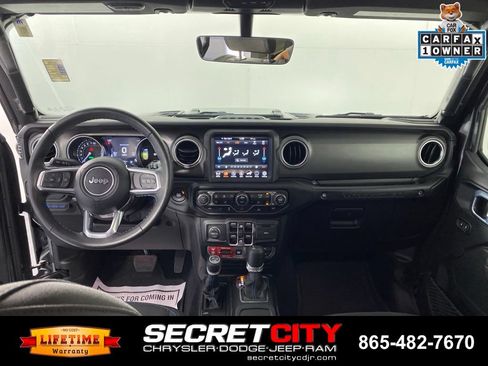 Used 2023 Jeep Wrangler Unlimited Rubicon 4xe w/ Cold Weather Group AWD/4WD image 28