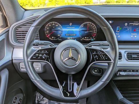 Certified 2024 Mercedes-Benz GLE 450e 4MATIC image 19