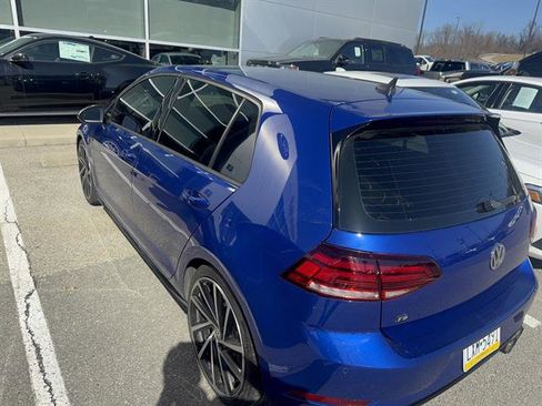 Used 2019 Volkswagen Golf R 4-Door image 3