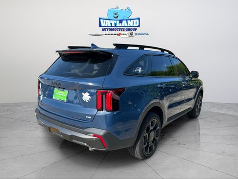 Used 2025 Kia Sorento SX AWD/4WD image 5