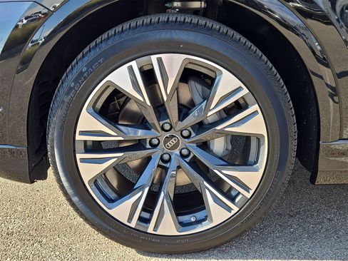 New 2026 Audi Q8 Premium Plus image 11