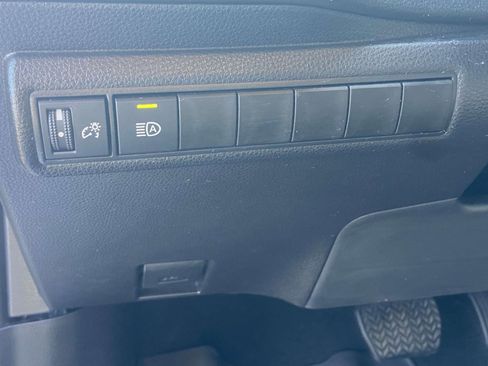 Used 2026 Toyota Corolla LE FWD image 17