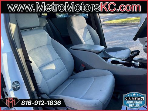 Used 2021 Chevrolet Malibu LS FWD image 31