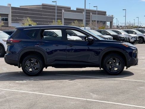 New 2026 Nissan Rogue SV w/ Cold Weather Package FWD image 7