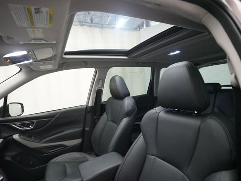 Used 2023 Subaru Forester Limited AWD/4WD image 34