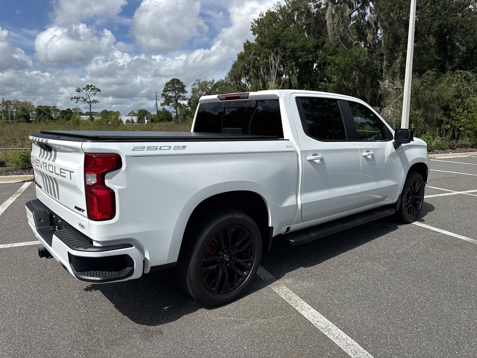 New 2026 Chevrolet Silverado 1500 RST AWD/4WD image 3