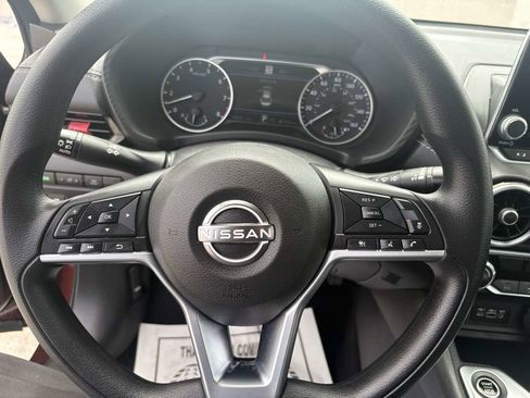 Used 2025 Nissan Sentra SV FWD image 19