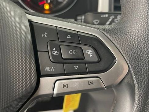 Used 2021 Volkswagen Atlas S image 37