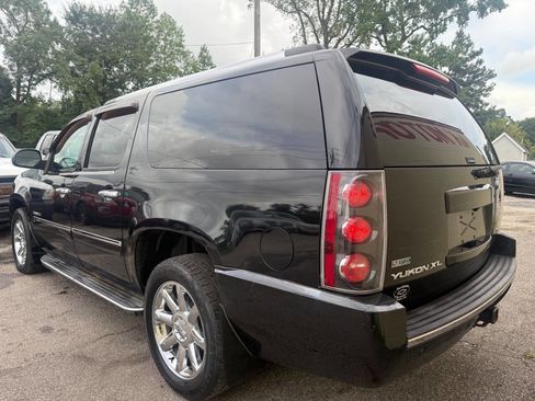 Used 2012 GMC Yukon XL Denali image 4