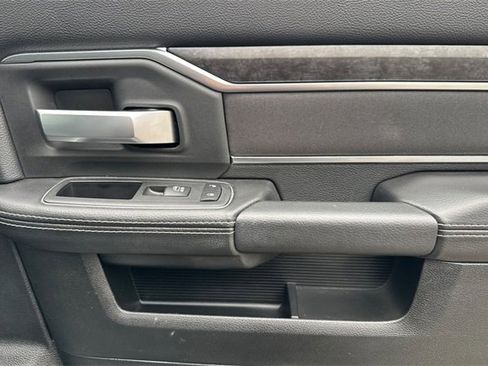 Used 2024 RAM 2500 Big Horn w/ Bed Utility Group image 21