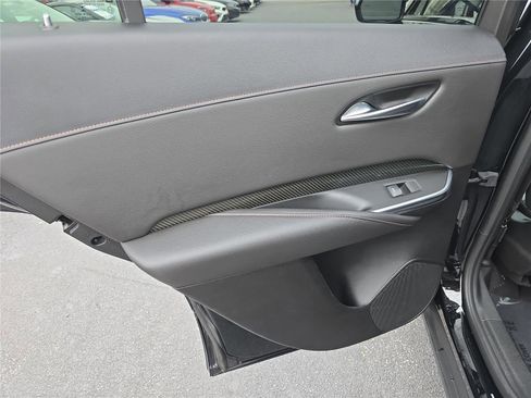 Used 2021 Cadillac XT4 Sport image 10