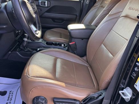 Used 2021 Jeep Wrangler Unlimited Sahara AWD/4WD image 11