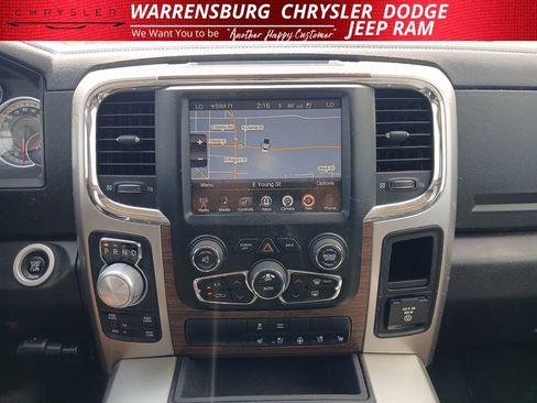 Used 2016 RAM 1500 Laramie w/ Convenience Group AWD/4WD image 18