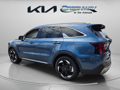 Used 2025 Kia Sorento SX Prestige AWD/4WD image 5