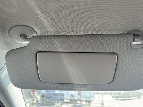 Certified 2021 Chevrolet Equinox LT FWD image 24