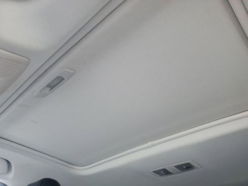 Used 2019 MAZDA CX-5 Touring image 37