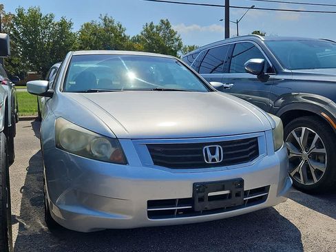 Used 2009 Honda Accord EX image 2