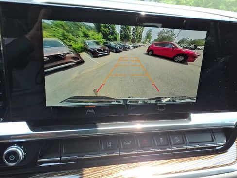 New 2025 GMC Sierra 2500 SLE w/ SLE Value Package; image 15