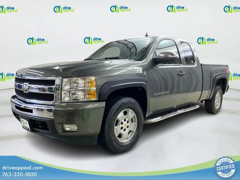 Used 2011 Chevrolet Silverado 1500 LT w/ All-Star Edition AWD/4WD image 1