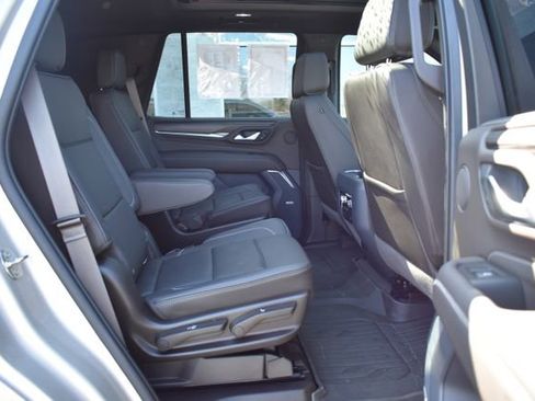 Used 2022 GMC Yukon Denali image 50