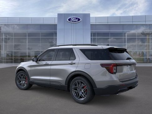 New 2026 Ford Explorer ST-Line w/ ST-Line Street Pack AWD/4WD image 4