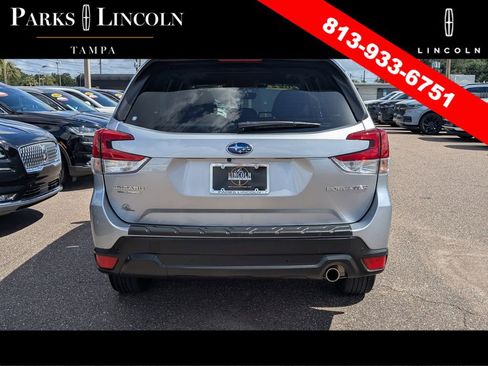 Used 2022 Subaru Forester Limited AWD/4WD image 5