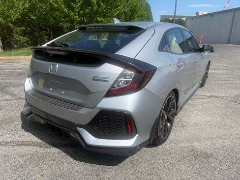 Used 2017 Honda Civic Sport Touring image 4