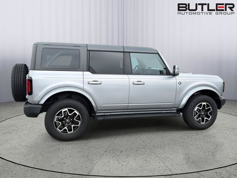 Certified 2024 Ford Bronco Outer Banks AWD/4WD image 7