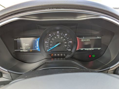 Used 2019 Ford Fusion SE image 19