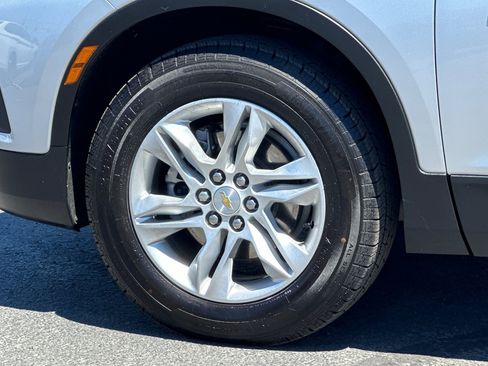 Used 2021 Chevrolet Blazer LT FWD image 25