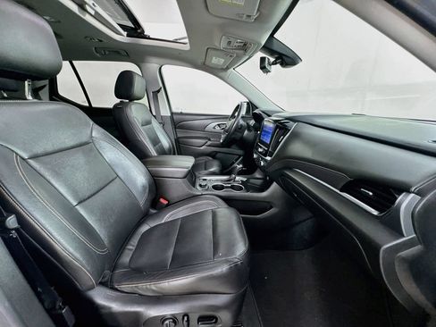Used 2020 Chevrolet Traverse Premier w/ Redline Edition FWD image 38
