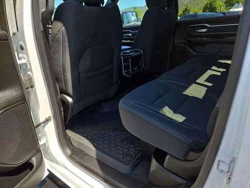 Used 2023 RAM 1500 Big Horn AWD/4WD image 20