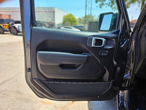New 2026 Jeep Gladiator Sport AWD/4WD image 20