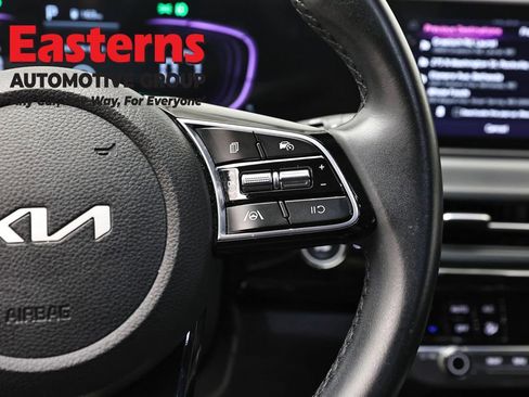 Used 2025 Kia Seltos S FWD image 15