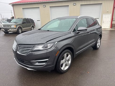 Used 2017 Lincoln MKC Premiere image 7