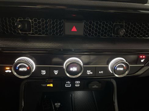 Certified 2025 Honda CR-V EX-L image 18