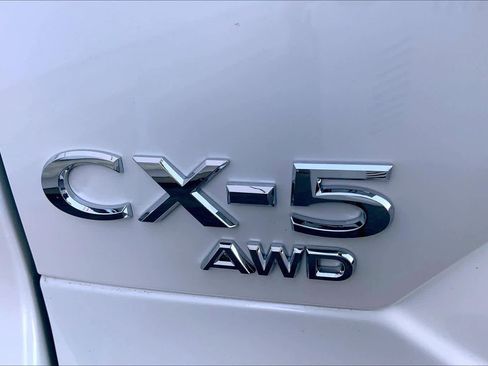 Certified 2021 MAZDA CX-5 Touring w/ Touring Preferred SV Package image 9