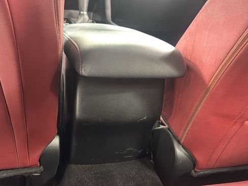 Used 2022 MAZDA MAZDA3 s image 34