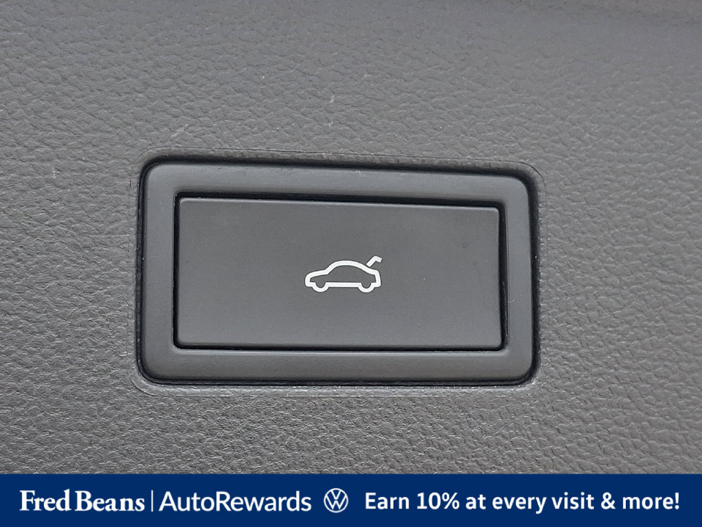 Certified 2025 Volkswagen Atlas SEL AWD/4WD image 35