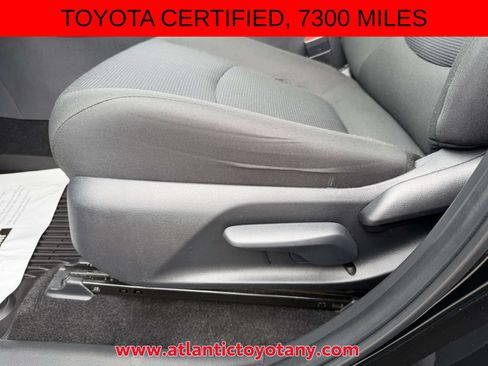 Certified 2025 Toyota RAV4 LE AWD/4WD image 19