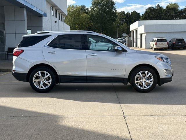 Used 2020 Chevrolet Equinox Premier FWD image 2