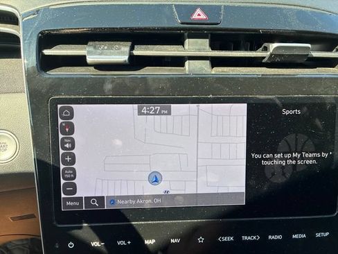 Certified 2024 Hyundai Tucson Limited AWD/4WD image 9