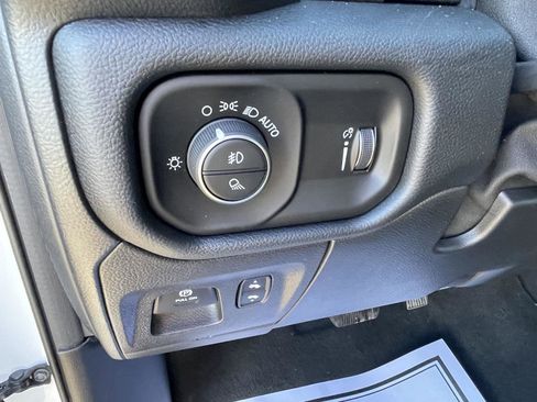 Used 2022 RAM 1500 Big Horn image 13