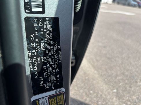 Used 2025 Kia K4 FWD image 29