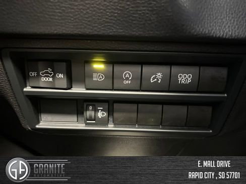 Used 2025 Toyota Tundra SR image 30