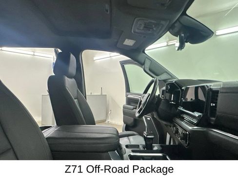 Used 2024 Chevrolet Silverado 1500 LTZ w/ LTZ Premium Package AWD/4WD image 27